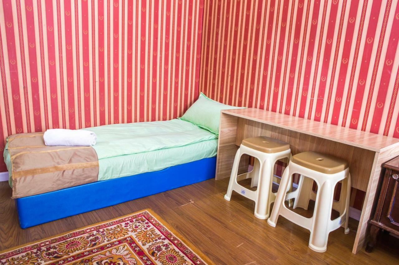 City Guesthouse & Tours Ulaanbaatar Exterior photo